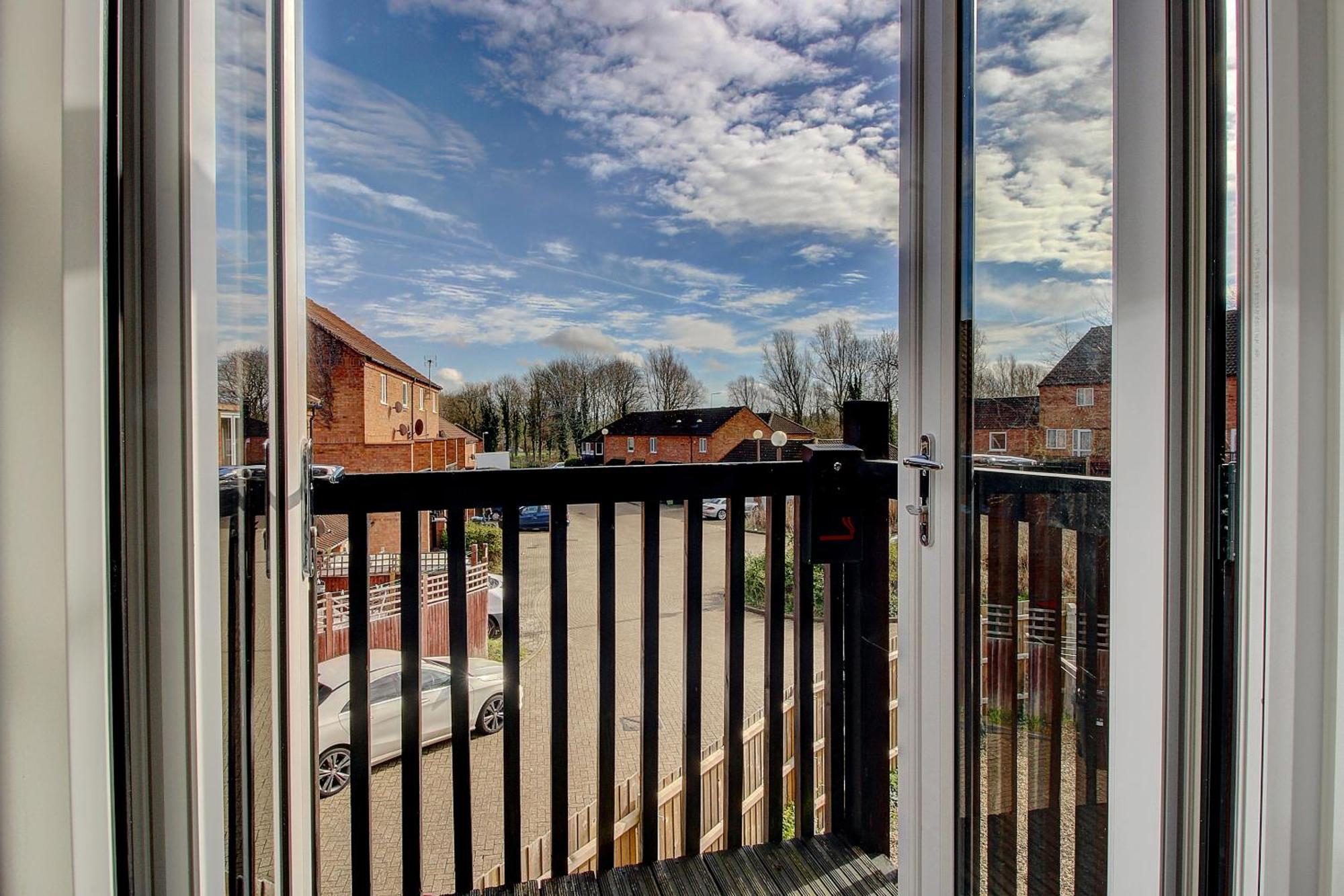 2 Minutes From Mk Central By Car- 2 Bed Apartment - 2 Free Parking Spaces- Hosted By Stayinmk Milton Keynes Exterior photo